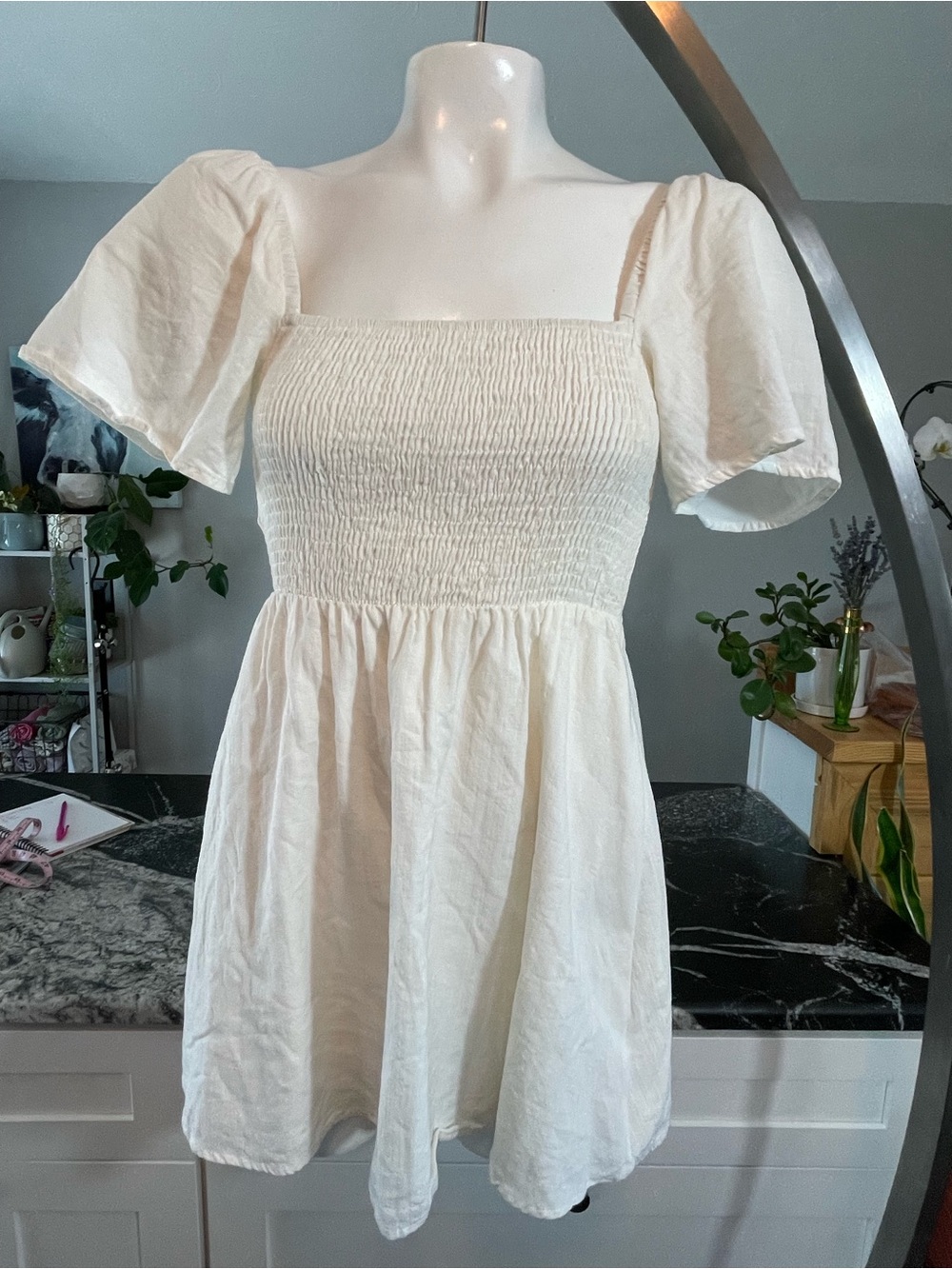 Princess Polly Women's White Smocked Square-Neck Dress